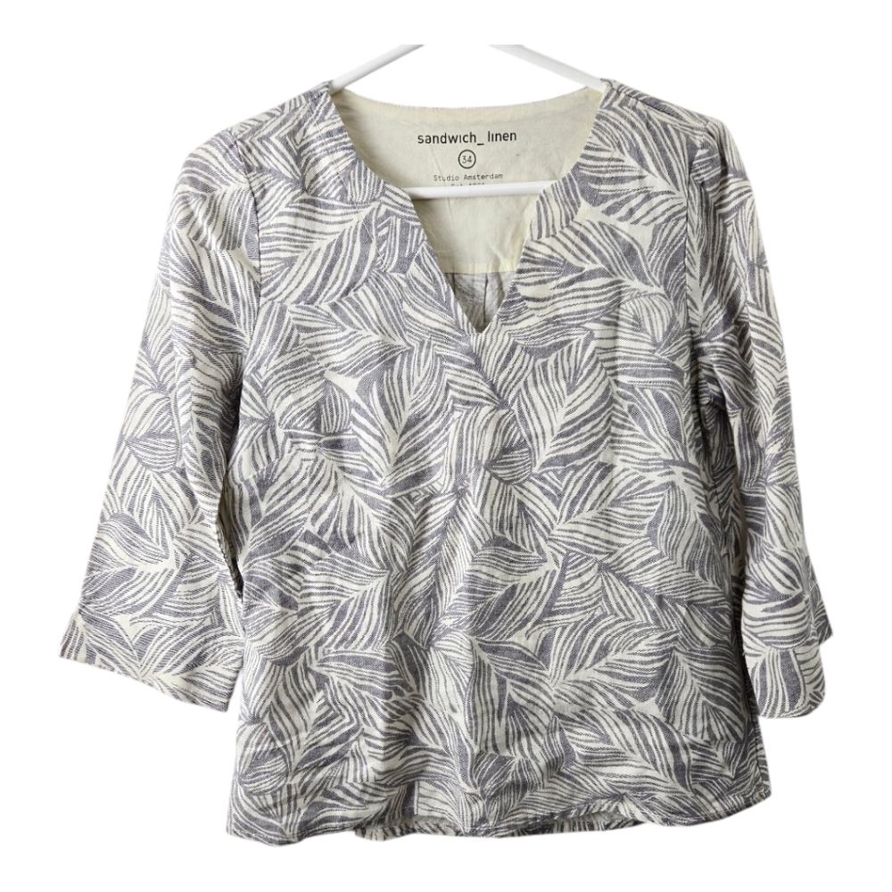 NWT Sandwich 100% Linen Leaves Print V-neck Top